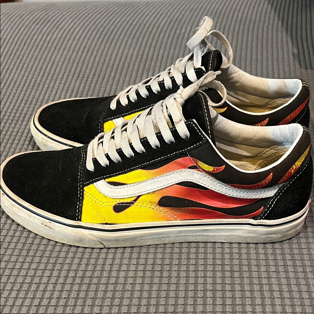 Vans Men's Bold Black and Yellow Sneakers with Flames Size 10.5